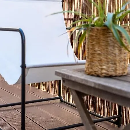 Avec Terrasse Proche Panier Marseille